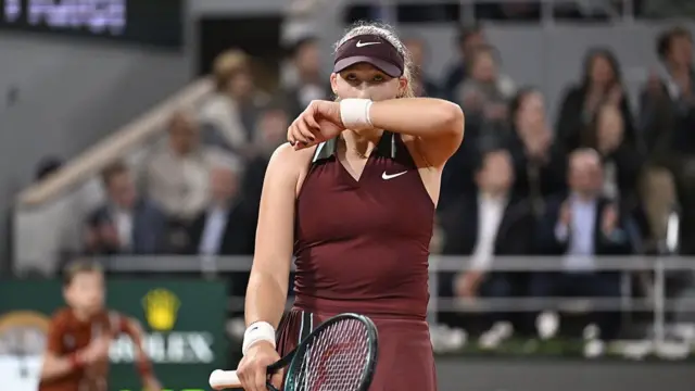 Mirra Andreeva in action