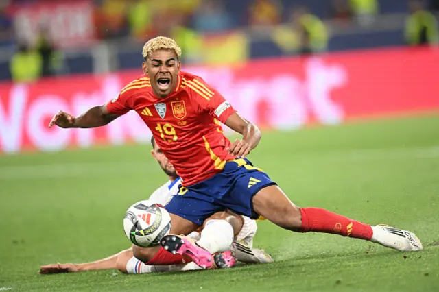 Lamine Yamal is fouled