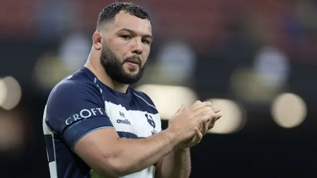 Ellis Genge
