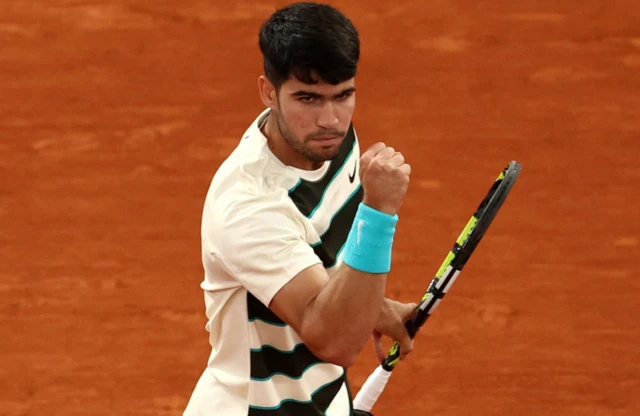 Spain's Carlos Alcaraz celebrates during his semi final match against Italy's Lorenzo Musetti