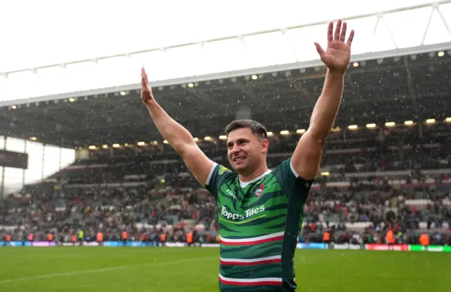 Leicester Tigers' Ben Youngs salutes the fans following his final home game