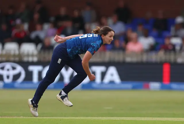 Kate Cross of England bowl