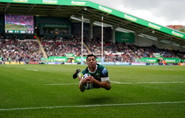 Leicester Tigers' Adam Radwan scores