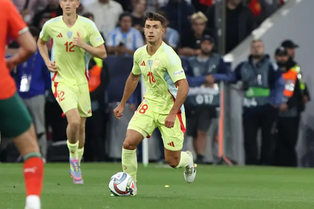Martin Zubimendi of Spain on the ball