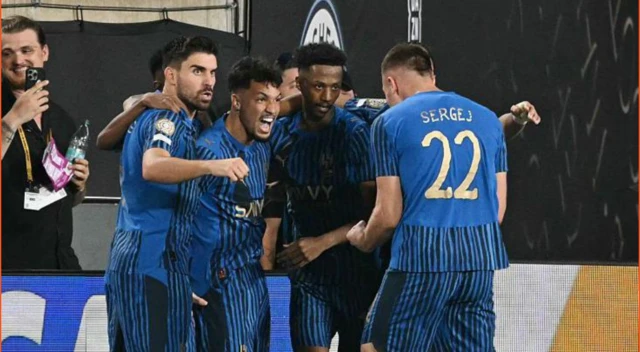 Al-Hilal celebrate
