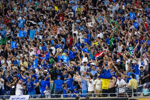 Al-Hilal fans celebrate