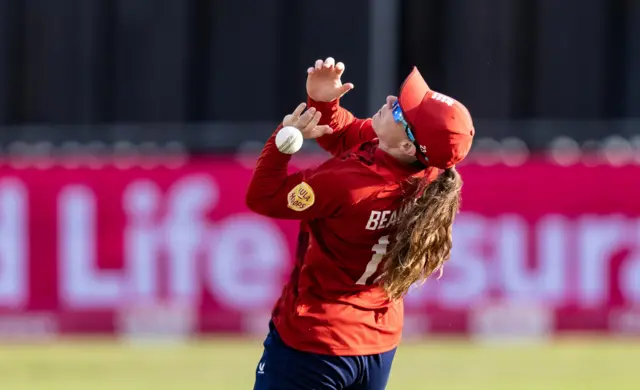 Tammy Beaumont drops Richa Ghosh