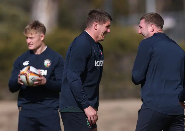 Owen Farrell and Finn Russell