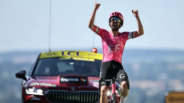 Ben Healy celebrates winning stage six of the 2025 Tour de France
