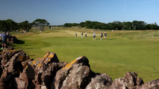 Renaissance Club