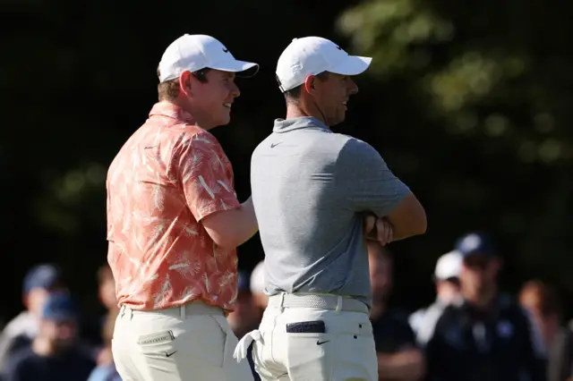 MacIntyre and McIlroy share a chat at the 2024 Scottish Open