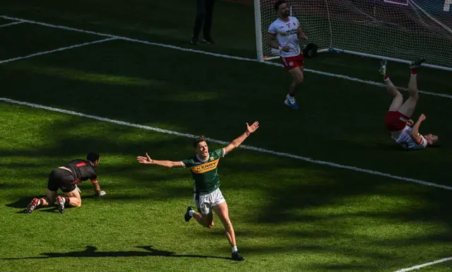 David Clifford celebrates his goal