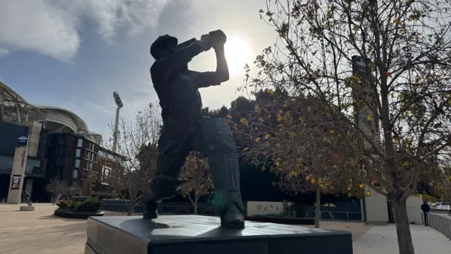 Statue of Sir Donald Bradman outside the Adelaide Oval