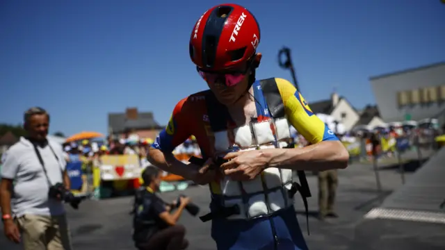 Edward Theuns wears an ice vest