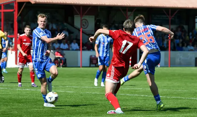 Kilmarnock's Ben Brannon scores