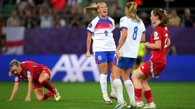 Beth Mead of England celebrates scoring her team's fifth goal