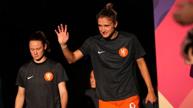 Vivianne Miedema of the Netherlands gestures as she leaves the tunnel for the warm up