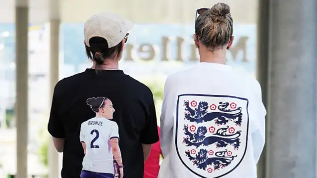 England fans