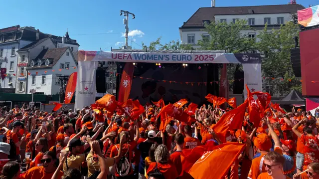 Netherlands fans