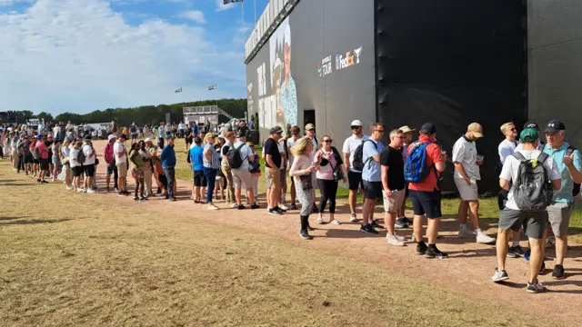 Queue