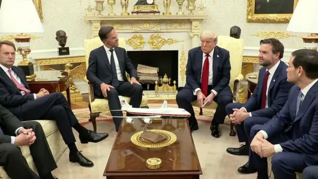 Rutte and Trump sat next to each other in the Oval Office