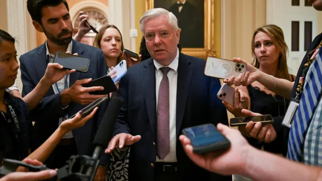 U.S. Senator Lindsey Graham (R-SC) speaks to the media, after a Senate GOP lunch, as Republican lawmakers struggle to pass U.S. President Donald Trump’s sweeping spending and tax bill, on Capitol Hill in Washington, D.C., U.S., June 28, 2025