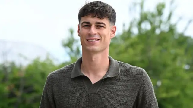 Kepa arriving at training