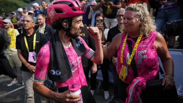 Ben Healy celebrates after claiming the race lead following stage 10 of the 2025 Tour de France