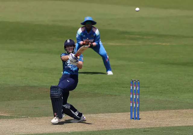 Emma Lamb of England bats