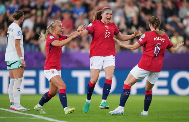 Signe Gaupset celebrates