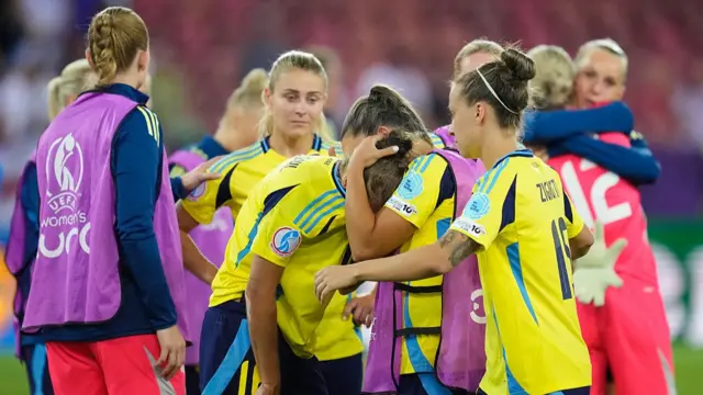 Sweden players dejected after lossing
