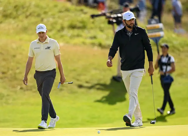 Matt Fitzpatrick (l) and Scottie Scheffler (r) on day three of The Open, Portrush