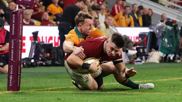 Dan Sheehan scores the Lions' third try