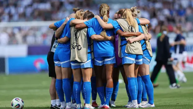Players of Iceland huddle prior to the UEFA Women's EURO 2025 Group A match between Iceland and Finland at Arena Thun