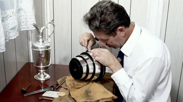 Open Championship engraver