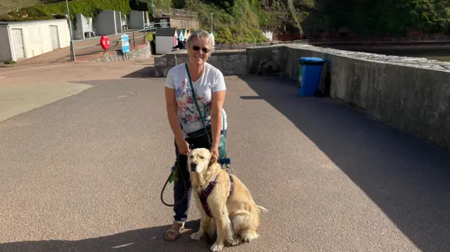 Carole Eves and her dog daisy