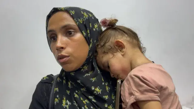 Noura Hijazi with her daughter