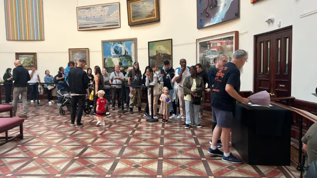Queue