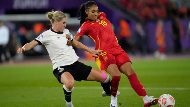 Salma Paralluelo forward of Spain and FC Barcelona and Rebecca Knaak defender of Germany and Manchester City