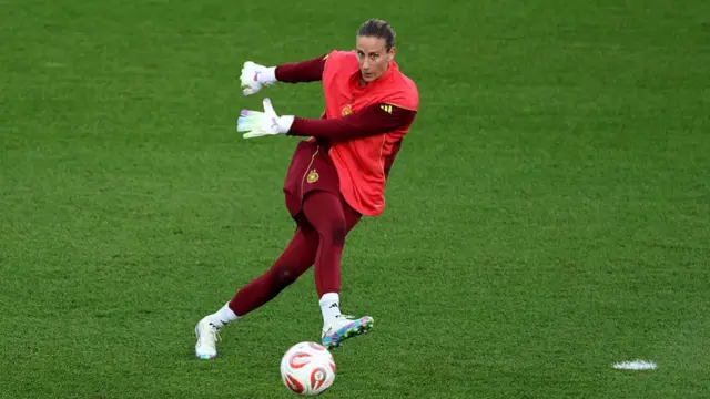 Ann-Katrin Berger of Germany kicks the ball during the warm up