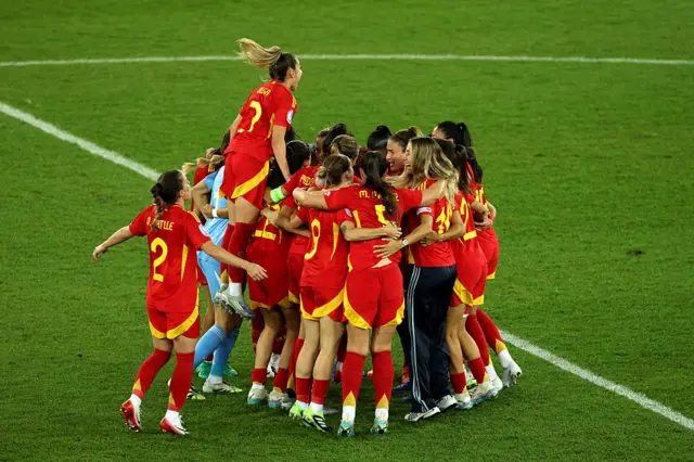 Spain celebrate reaching Euros final