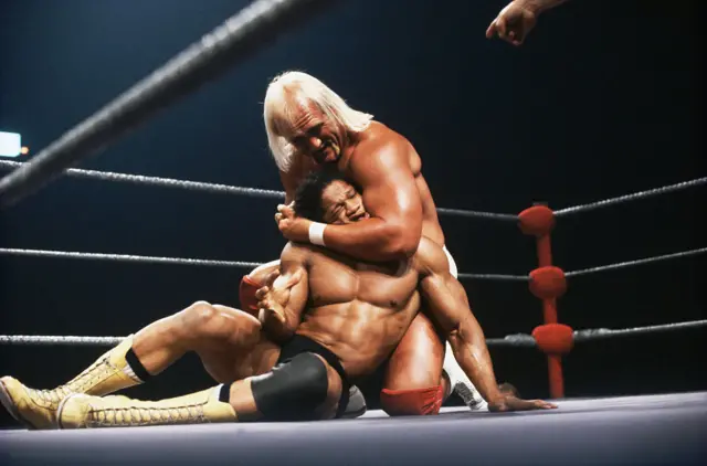 Hulk Hogan Holding Tony Atlas in a Headlock