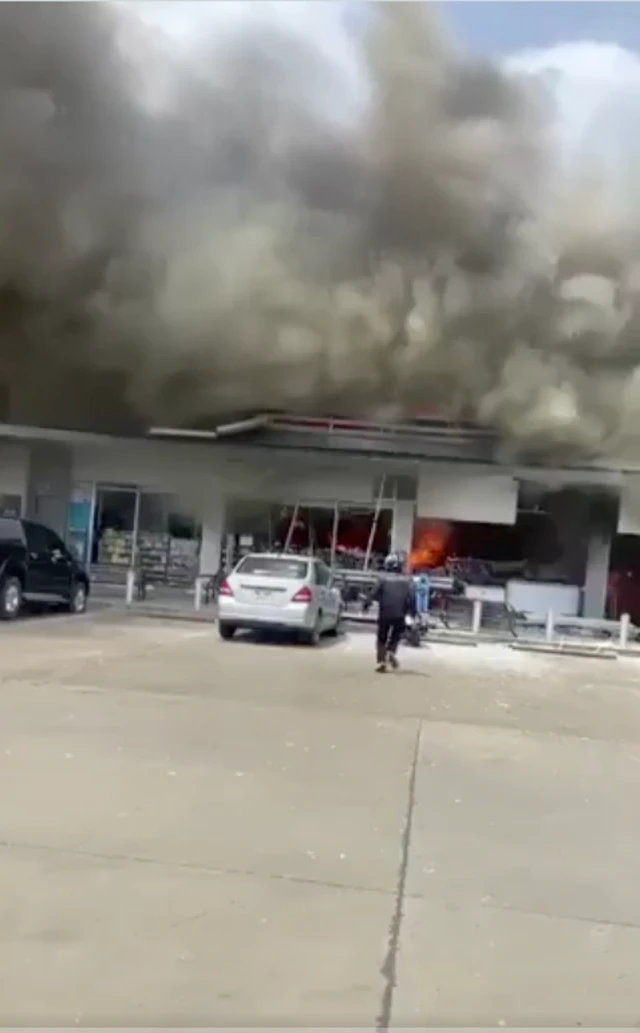 Verified footage shows fire at a store in a Thai petrol station