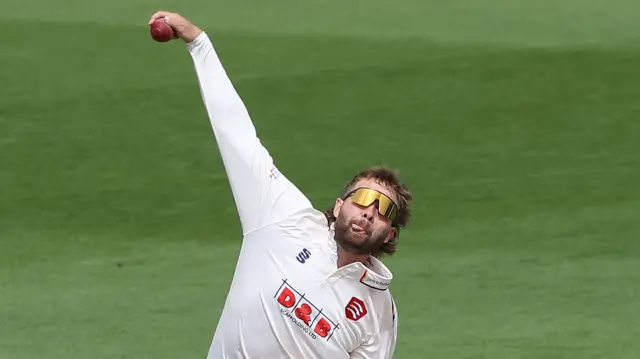 Matt Critchley bowling for Essex