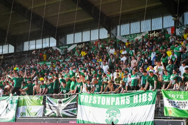 Hibs fans