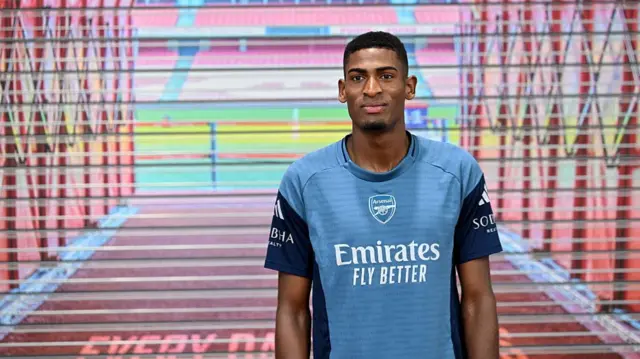 Arsenal unveil new signing Cristhian Mosquera at Sobha Realty Training Centre