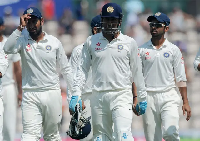 Dhoni