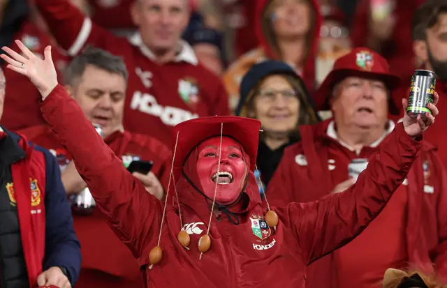 Lions fans