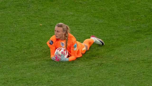 Hannah Hampton of England makes a save during the UEFA Women's EURO 2025 Semi-Final match between England and Italy at Stade de Geneve
