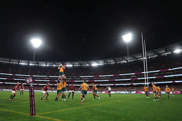 Harry Wilson of the Wallabies competes in the line out